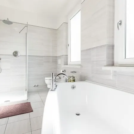 Luxury - Sarzana Βίλα Luni