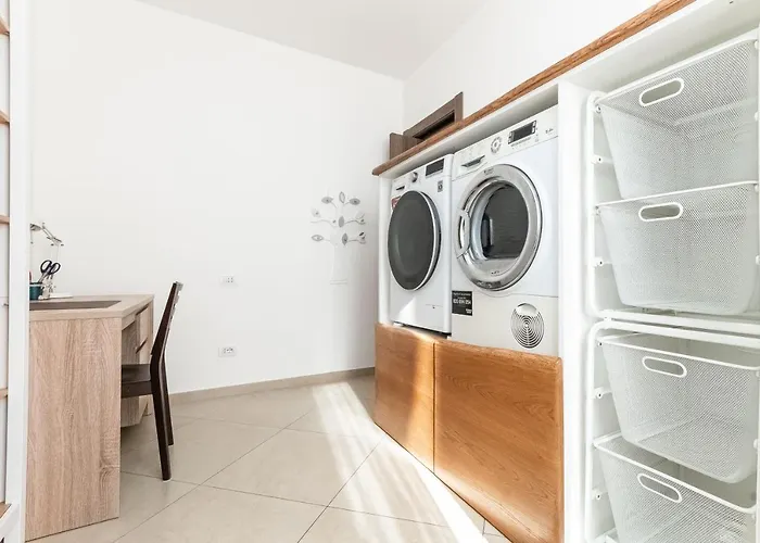 Luxury - Sarzana * Luni